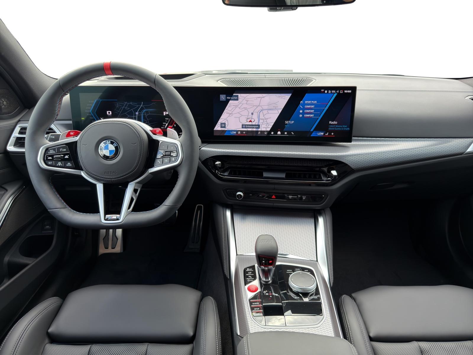 BMW M3 Competition M xDrive Touring-image-11