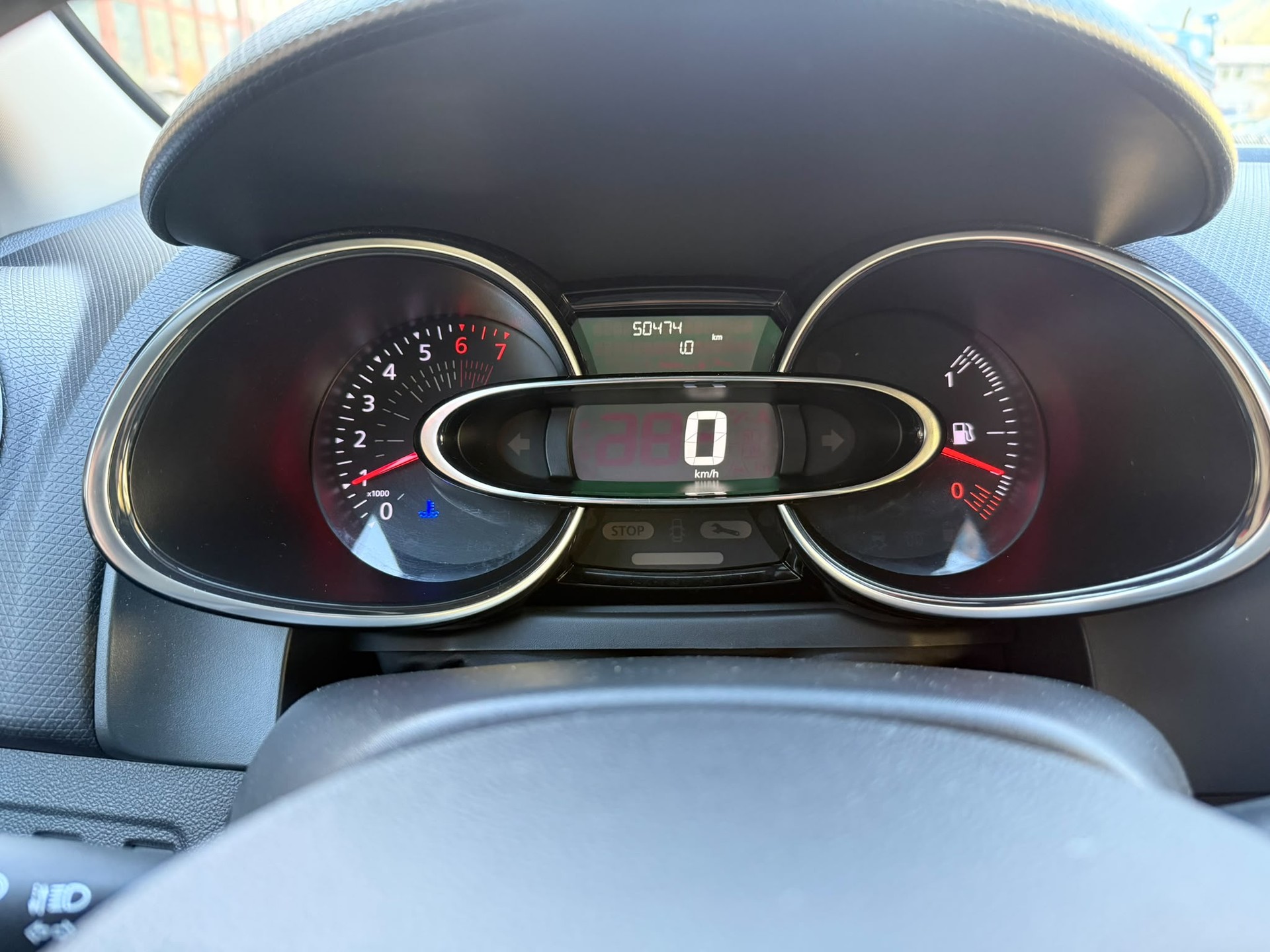 RENAULT CLIO-image-14