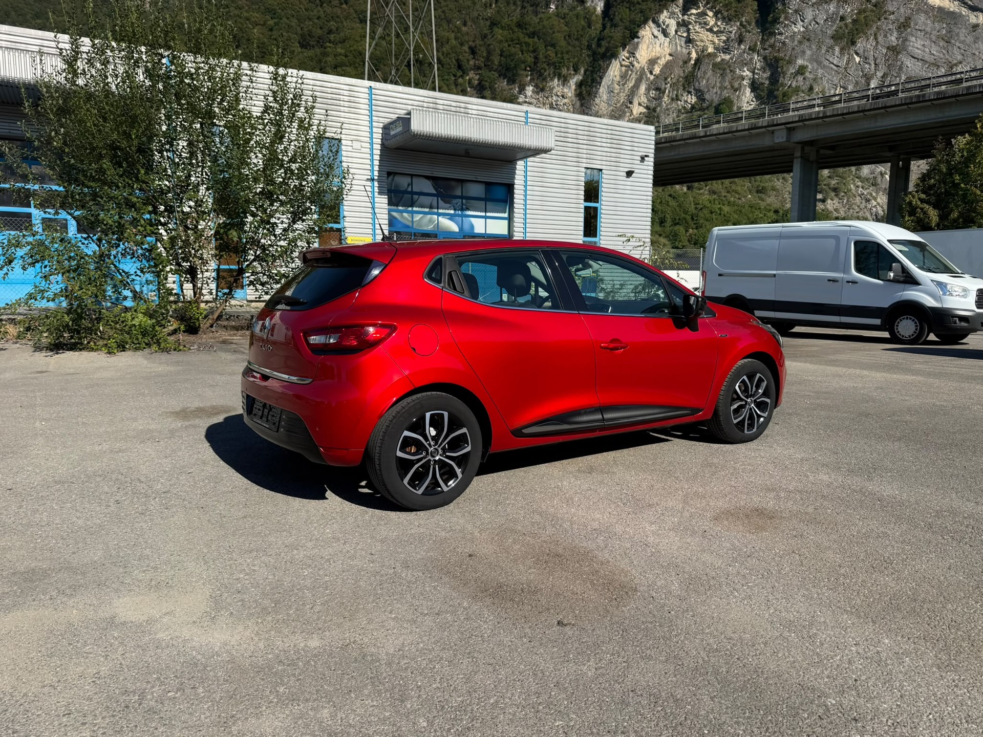 RENAULT CLIO-image-3