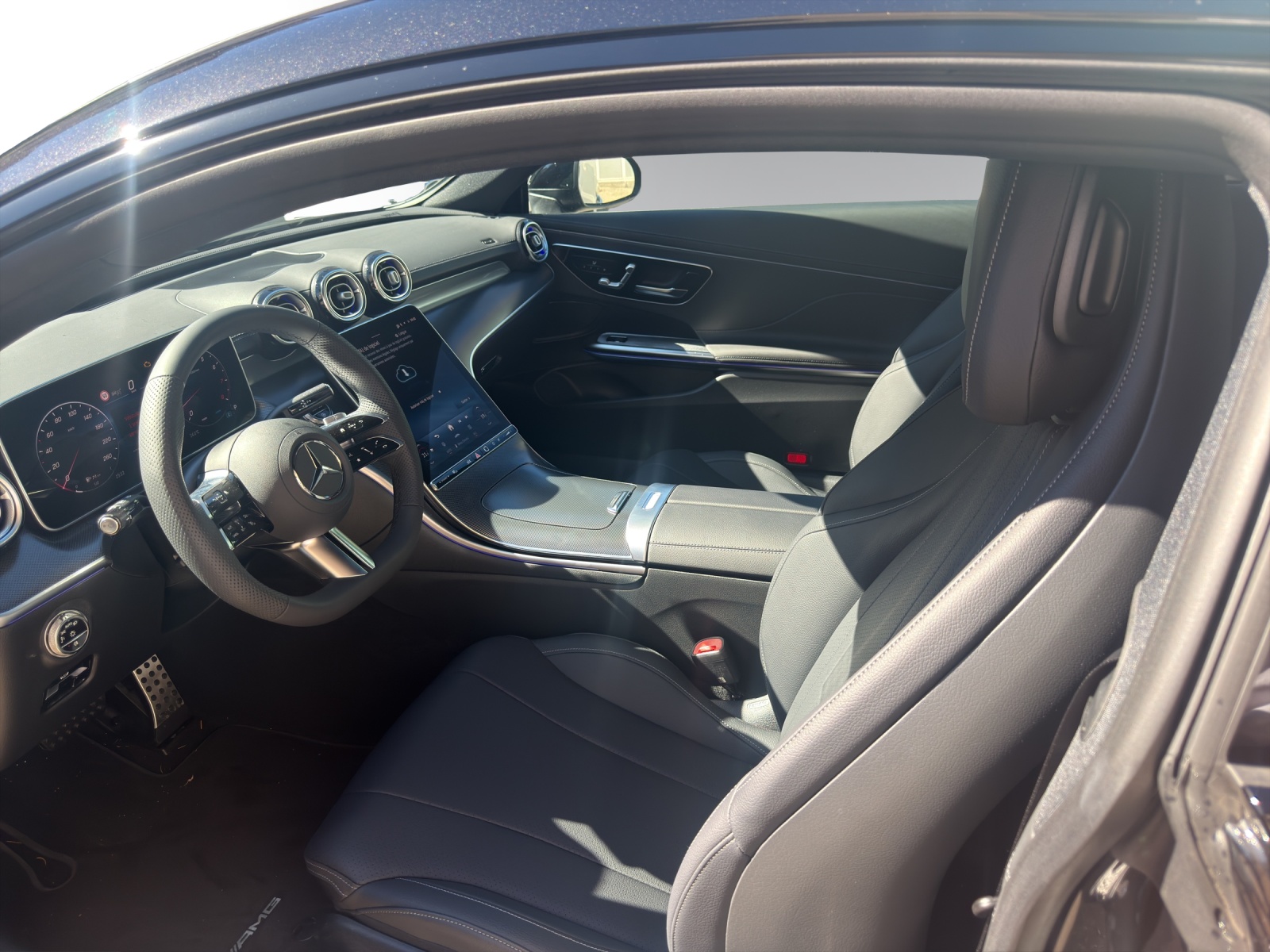 MERCEDES-BENZ CLE 200 Coupé 4Matic 9G-Tronic-image-8