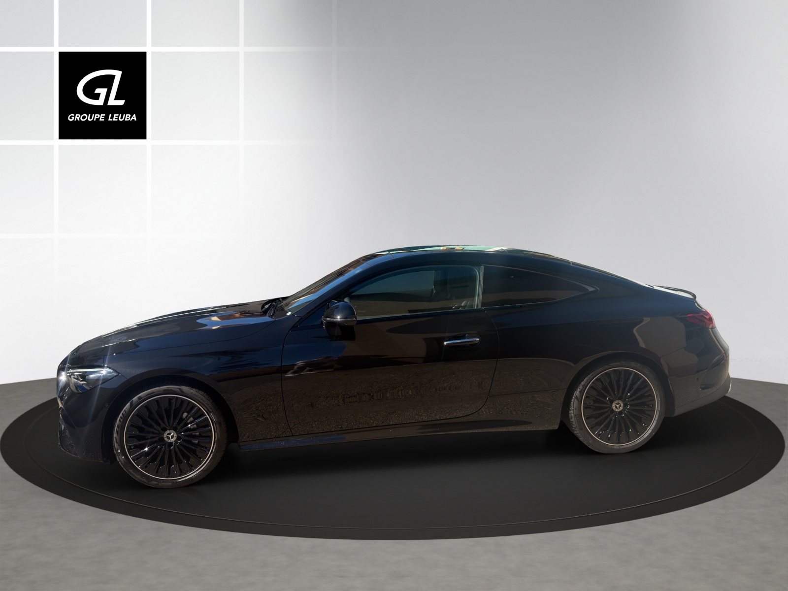 MERCEDES-BENZ CLE 200 Coupé 4Matic 9G-Tronic-image-2