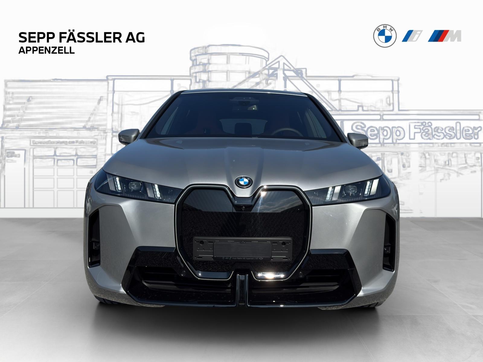 BMW iX xDrive45 M Sport Pro-image-7