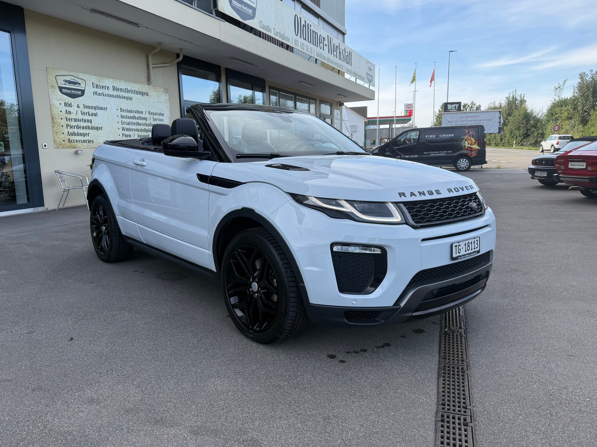 LAND ROVER Range Rover Evoque Convert. 2.0 TD4 SE Dynamic AT9-image-5