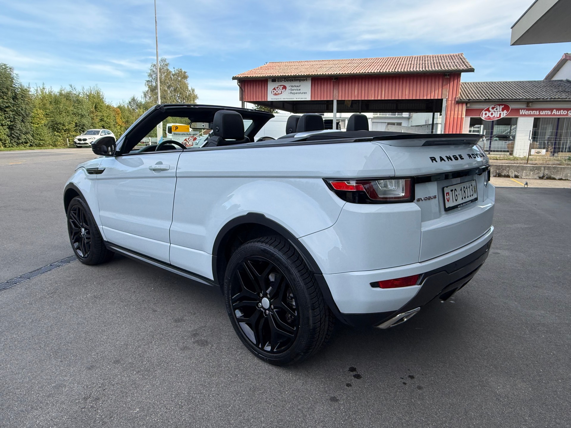 LAND ROVER Range Rover Evoque Convert. 2.0 TD4 SE Dynamic AT9-image-2