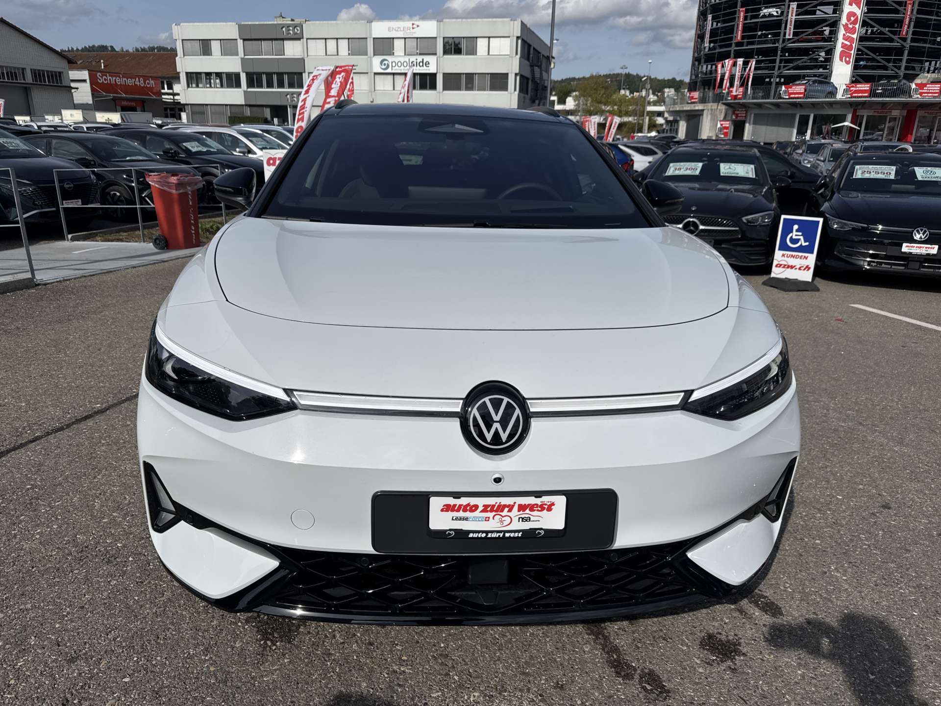 VW ID.7 Tourer GTX 86 kWh 4 Motion Automat-image-13