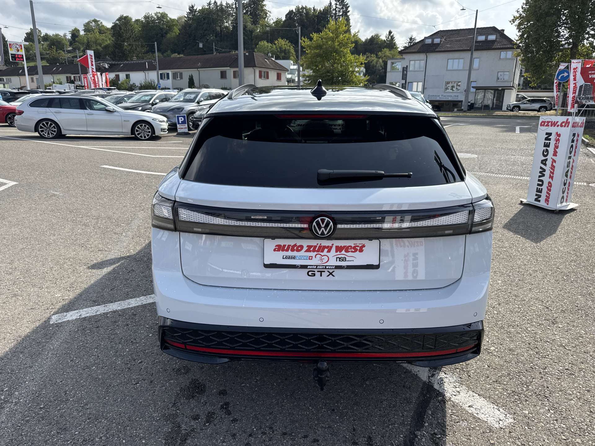 VW ID.7 Tourer GTX 86 kWh 4 Motion Automat-image-14