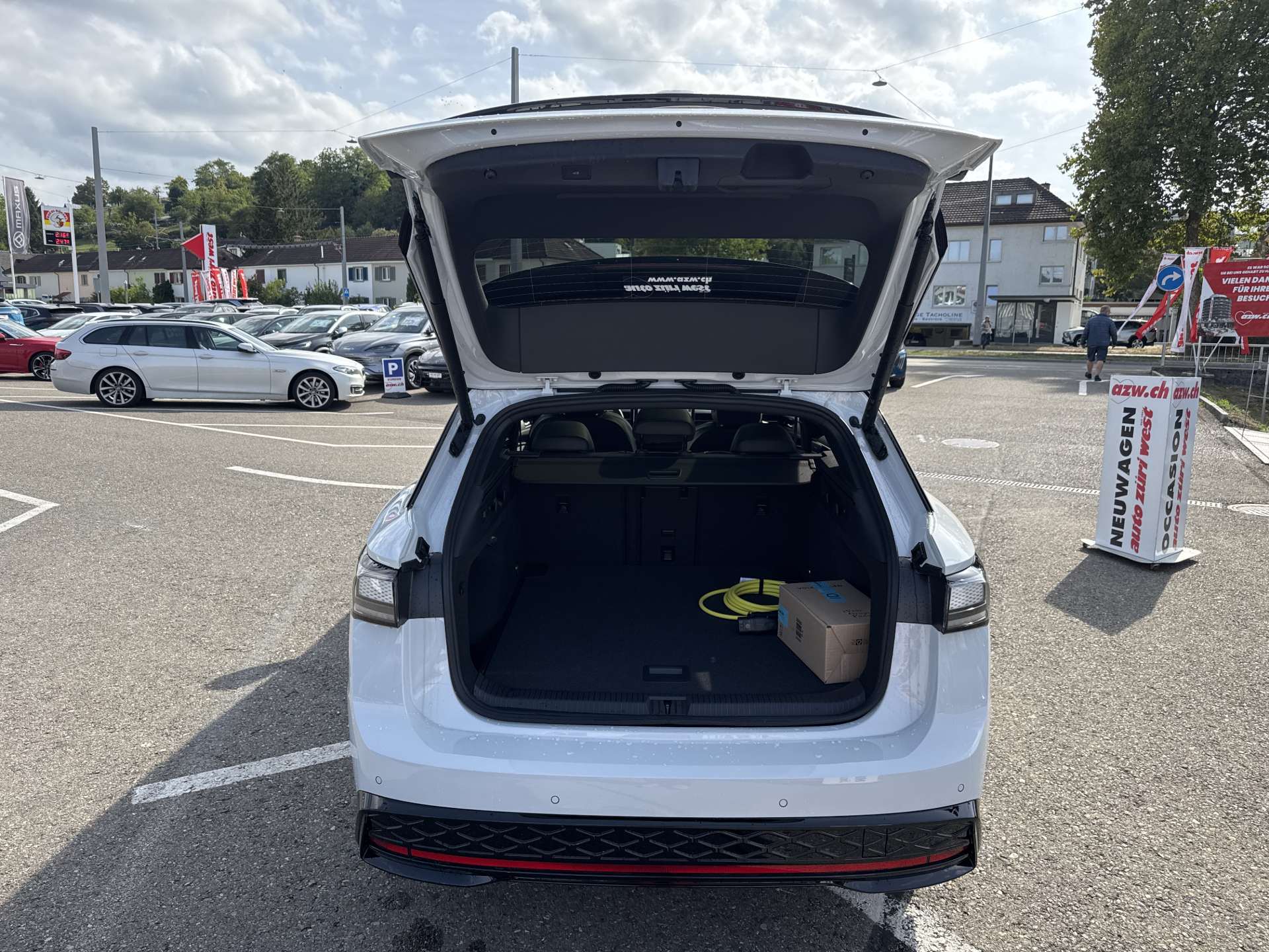 VW ID.7 Tourer GTX 86 kWh 4 Motion Automat-image-7