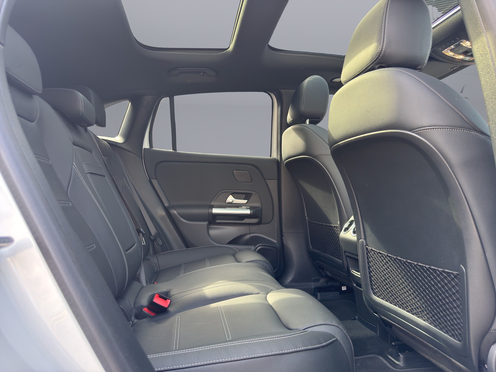 MERCEDES-BENZ 350 Swiss Star AMG Line 4matic-image-16