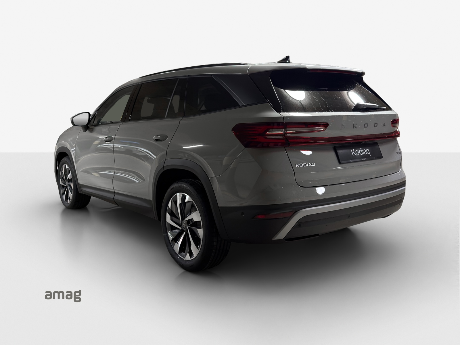 SKODA Kodiaq 2.0 TSI Selection 4x4-image-2