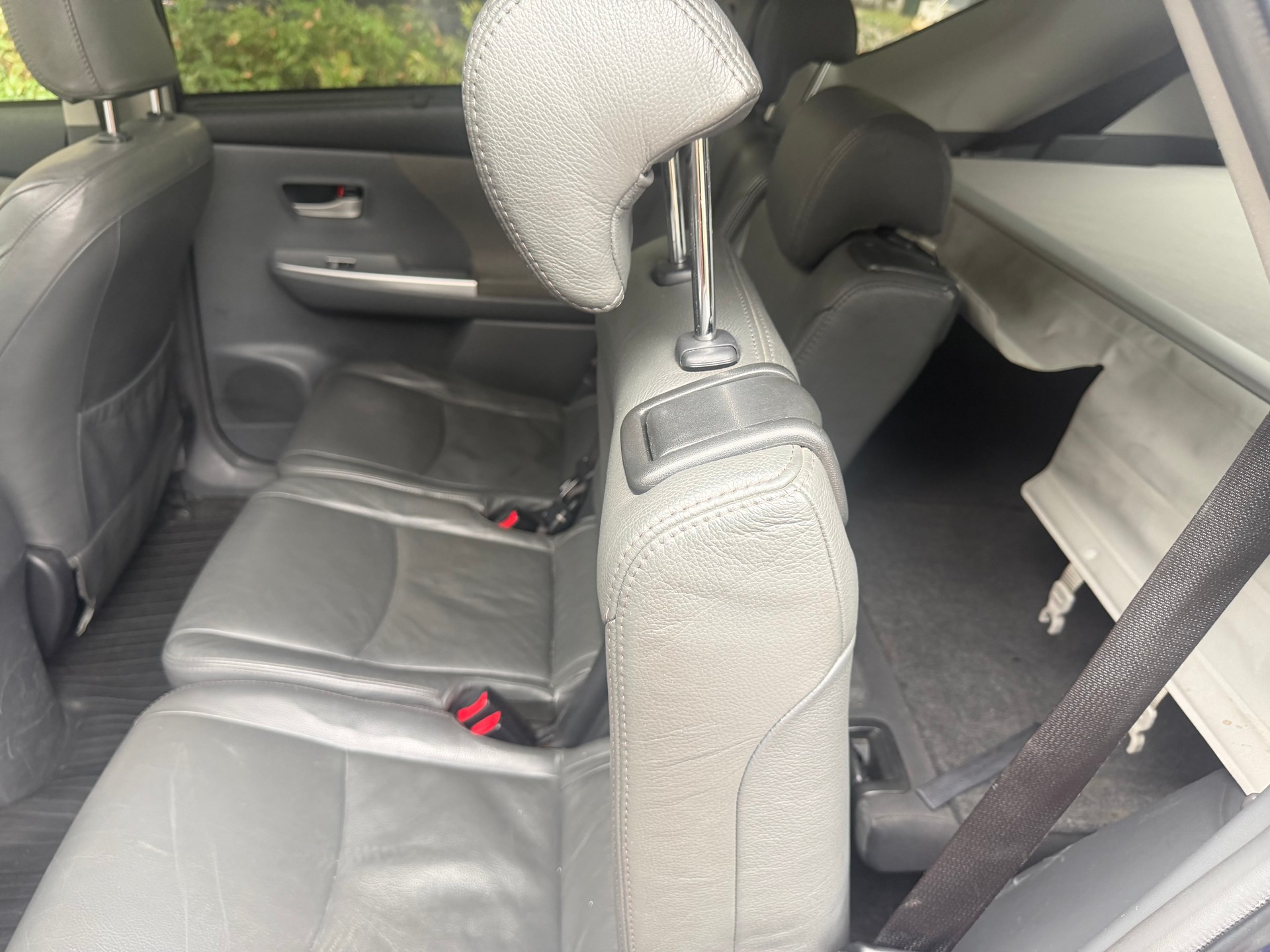 TOYOTA Prius+ 1.8 VVT-i HSD Sol-image-7