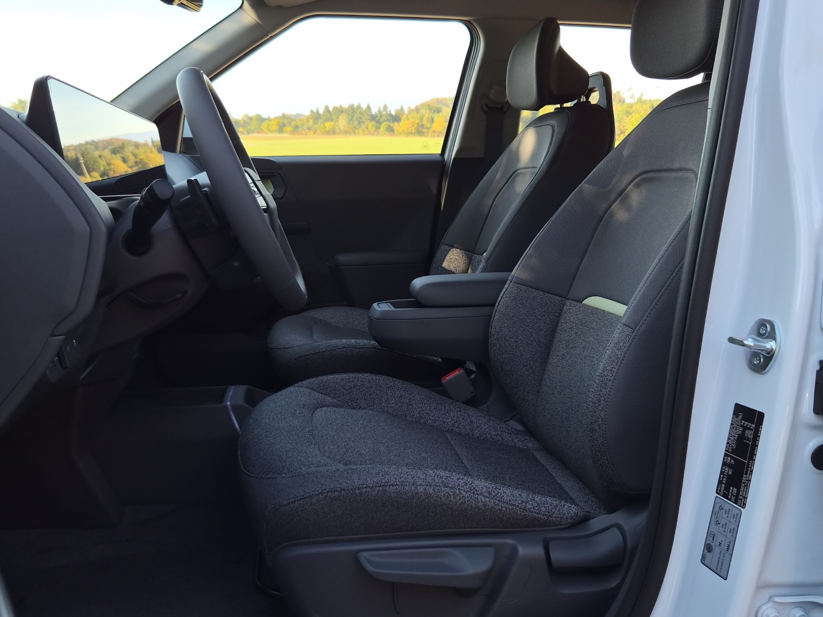 KIA EV2 42.2 kWh Light 4P-image-6