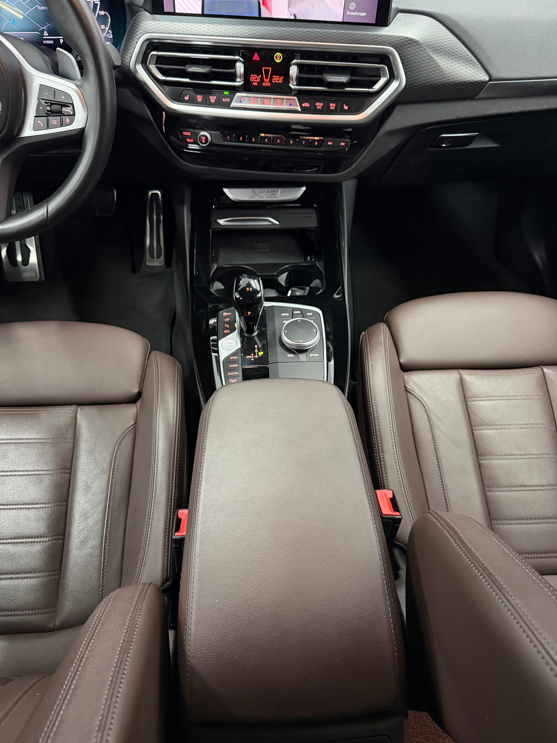 BMW X3 xDrive 30e M Sport Edition-image-11