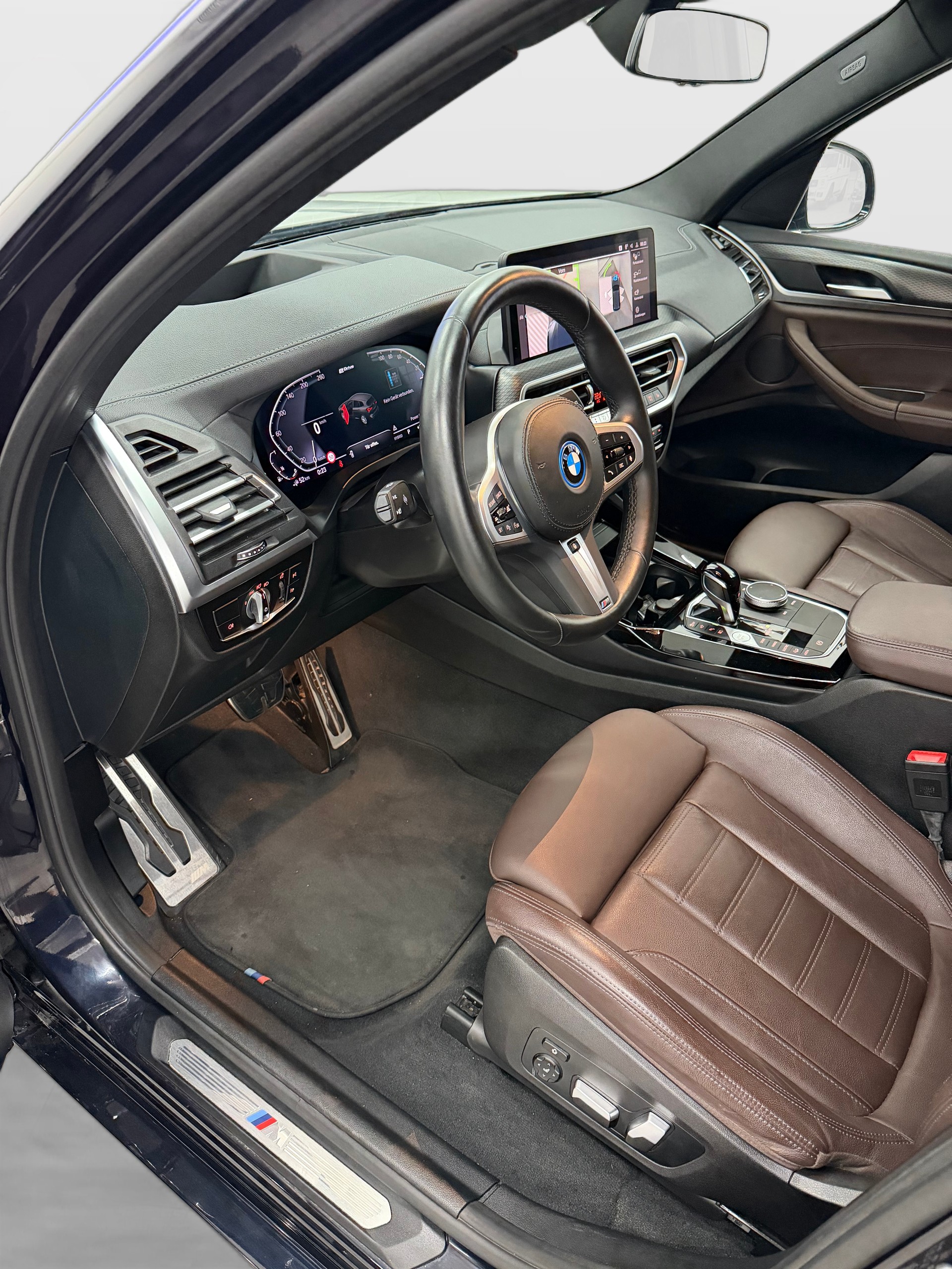 BMW X3 xDrive 30e M Sport Edition-image-8