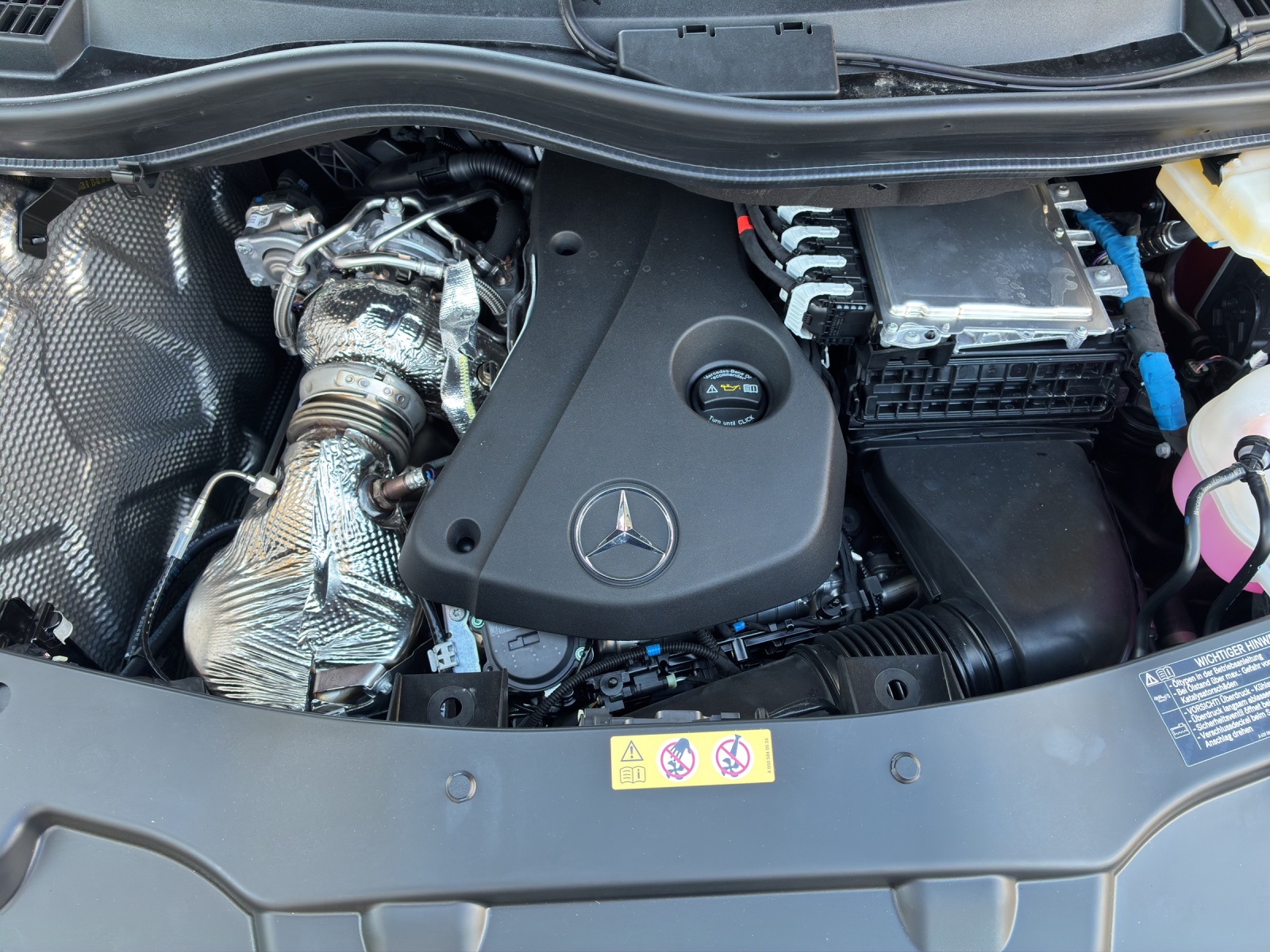 MERCEDES-BENZ Vito 116 CDI Lang Tourer 9G-Tronic 4M Select-image-11