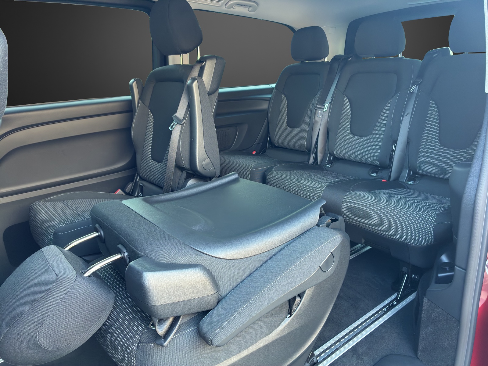 MERCEDES-BENZ Vito 116 CDI Lang Tourer 9G-Tronic 4M Select-image-10