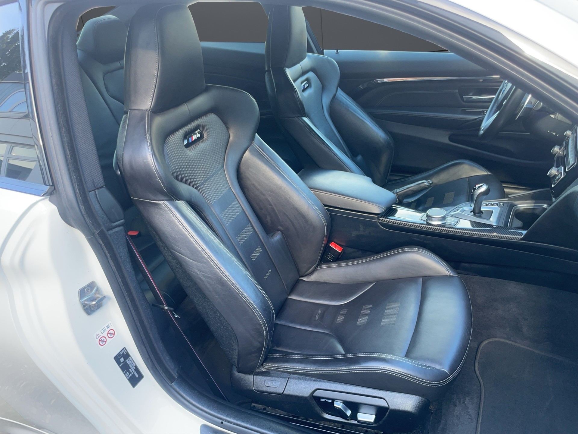 BMW M4 Coupé Competition DKG-image-8