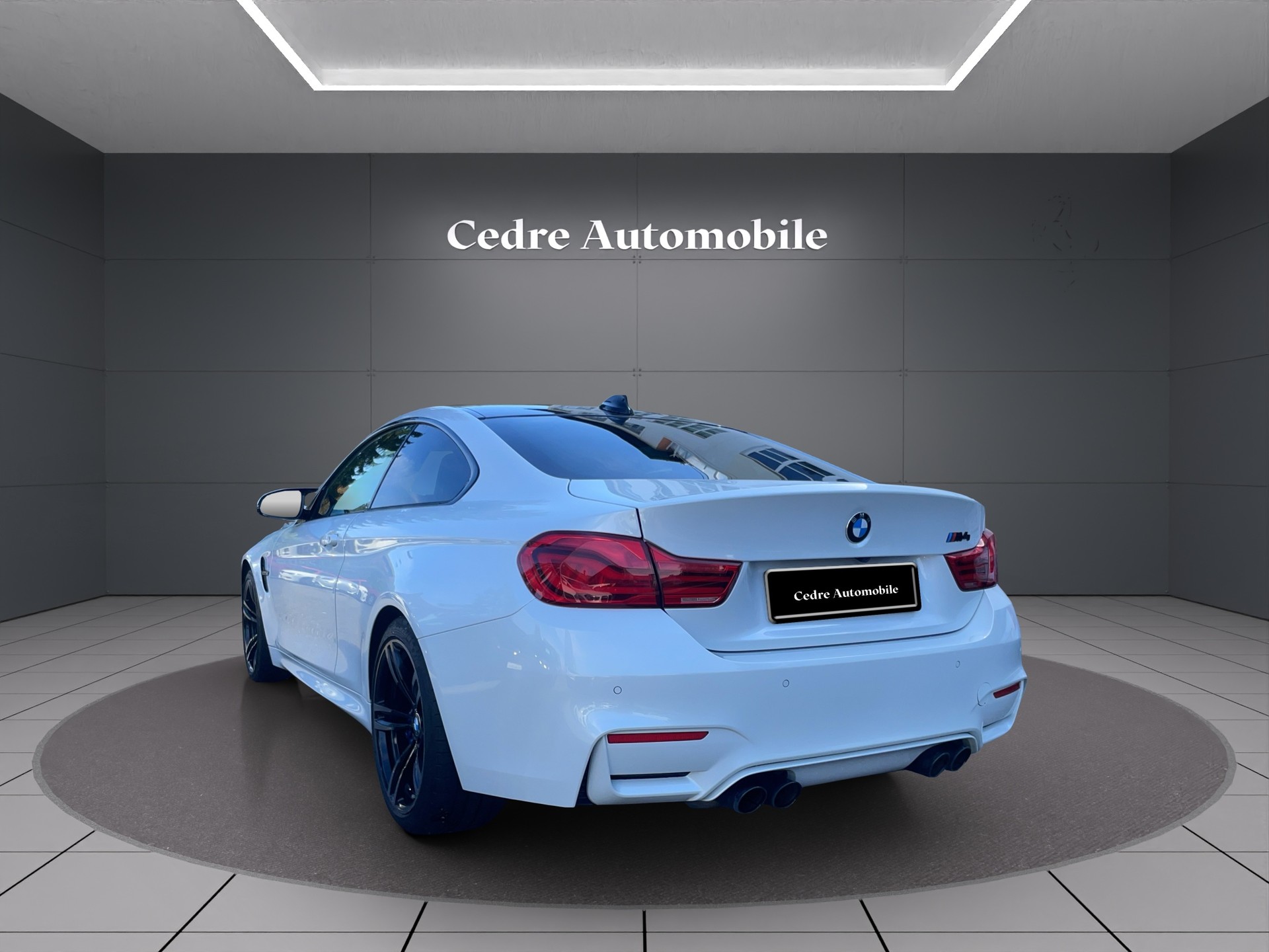 BMW M4 Coupé Competition DKG-image-5