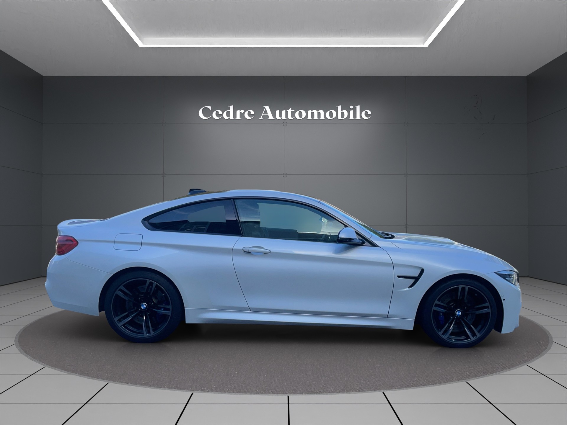 BMW M4 Coupé Competition DKG-image-6