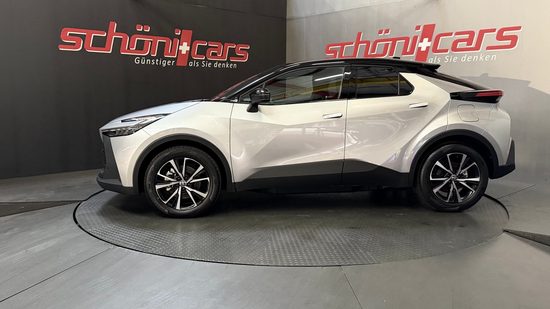 TOYOTA C-HR 2.0 PHEV CVT Trend-image-3