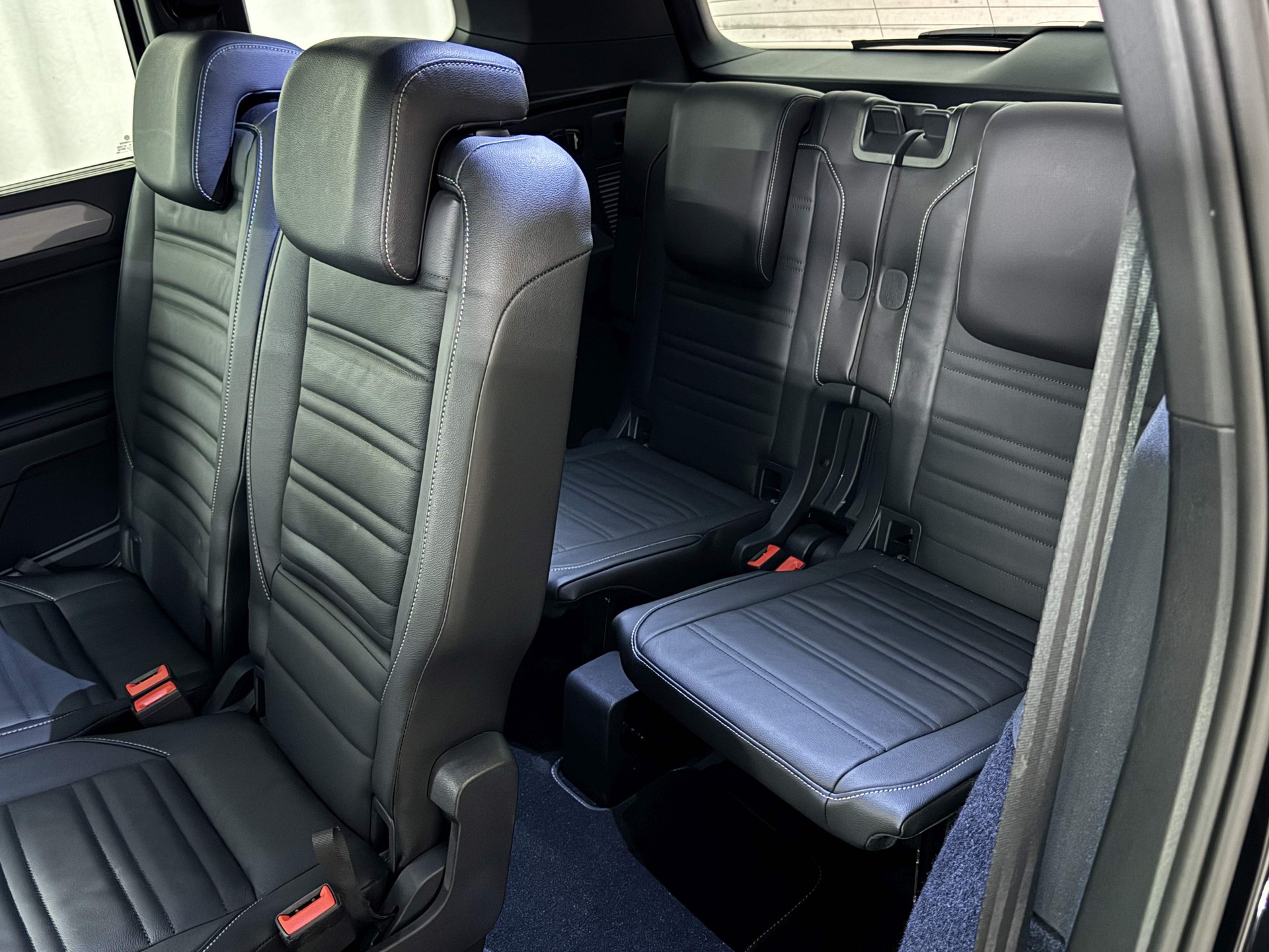 VW Touran 2.0 TDI BlueMotion Technology Sport DSG-image-13