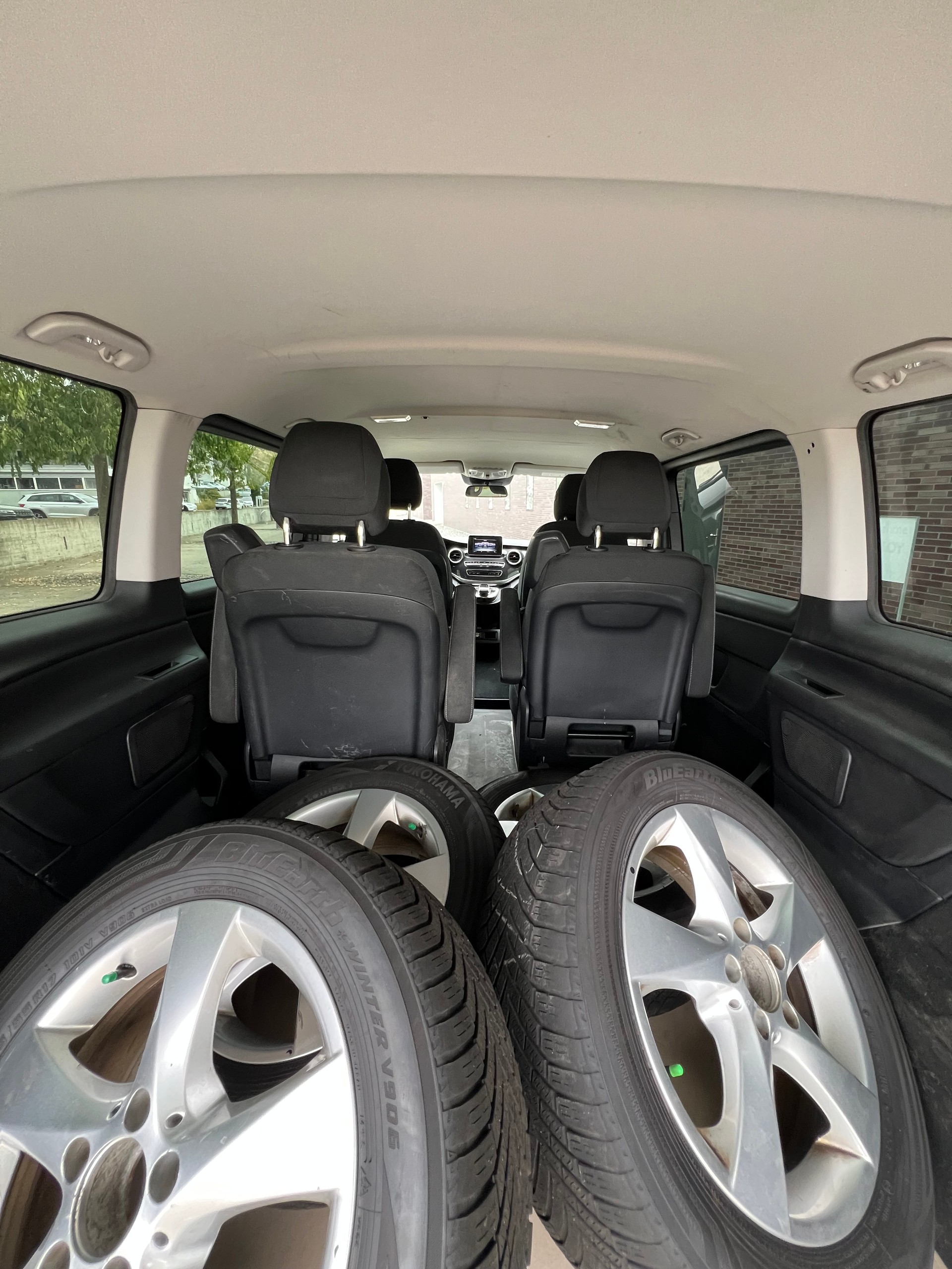 MERCEDES-BENZ V 250 d lang 4Matic 7G-Tronic-image-7