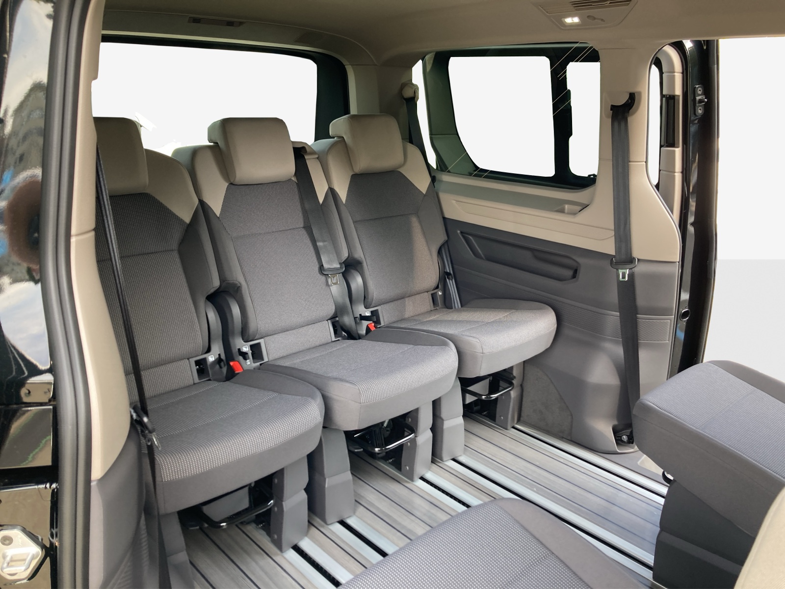 VW Multivan 2.0 TDI Trend Liberty Lang DSG-image-13