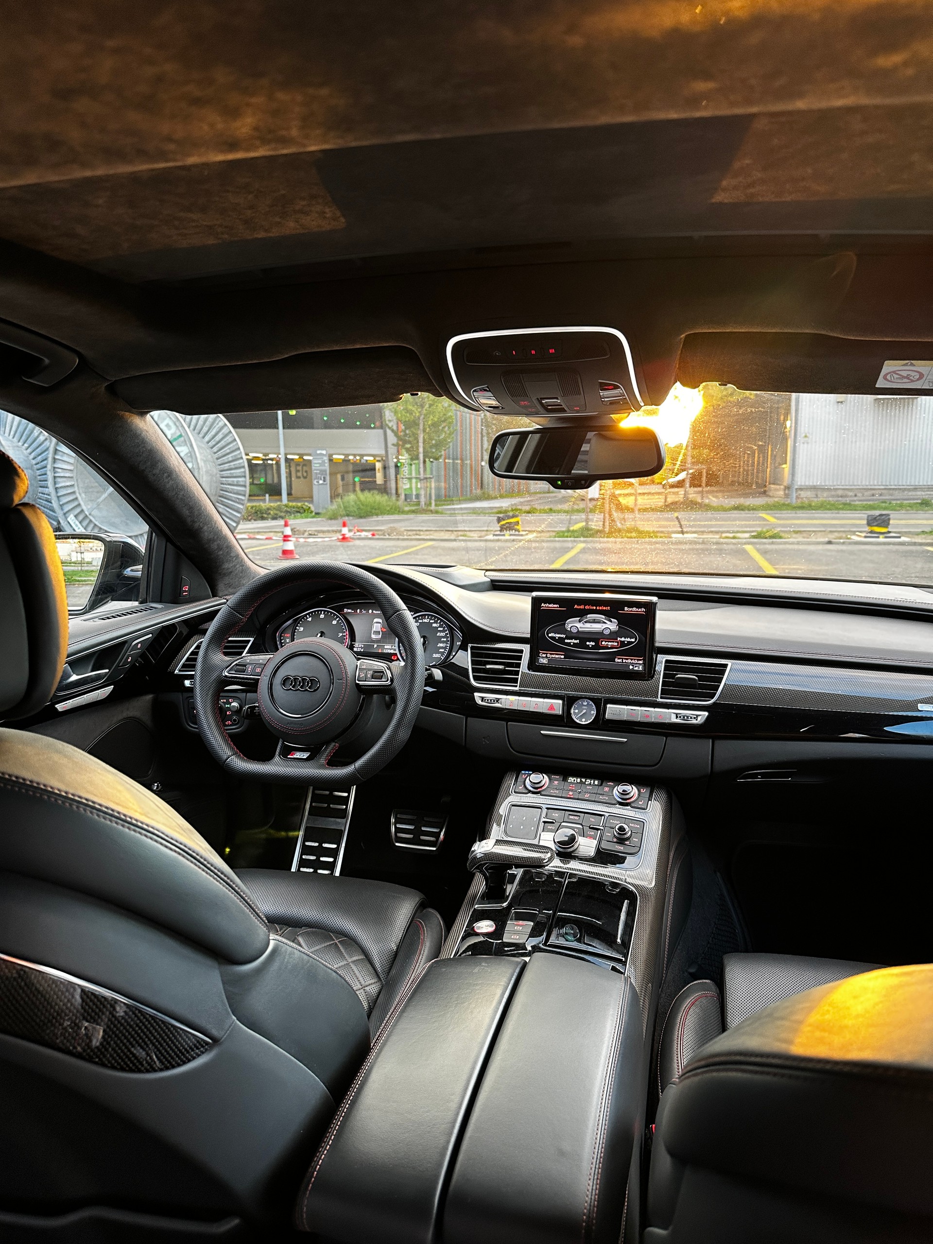 AUDI 4.0 V8 TFSI plus qua. T-Tronic-image-3