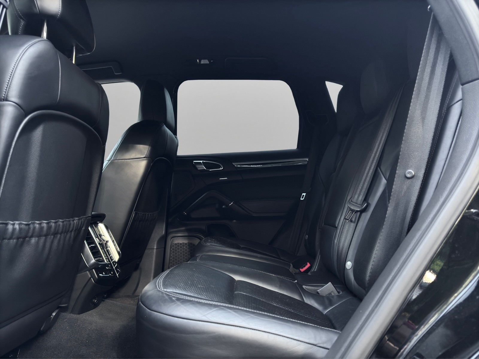 PORSCHE Cayenne Diesel *Rückfahrkamera*Sitzheizung vorne + hinten uvm.*-image-10