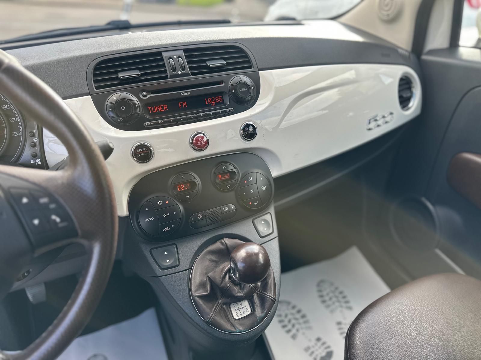 FIAT 500 1.4 16V Sport-image-14