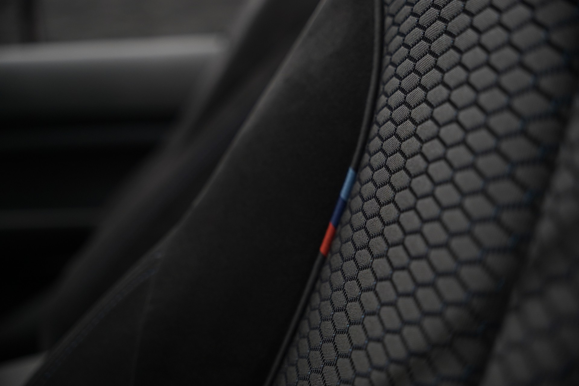 BMW M240i xDrive Steptronic-image-28
