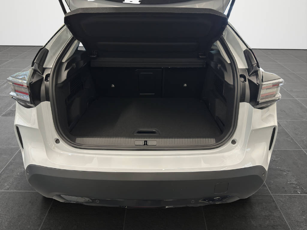 CITROEN C4 1.2 Hybrid Millésime-image-5