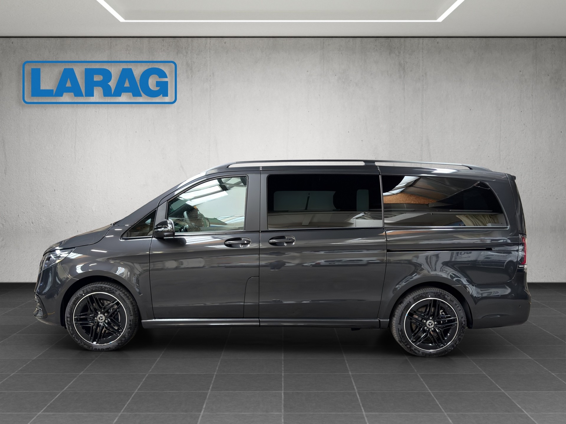 MERCEDES-BENZ V-Klasse 300d Exclusive L SWISS EDITION-image-1