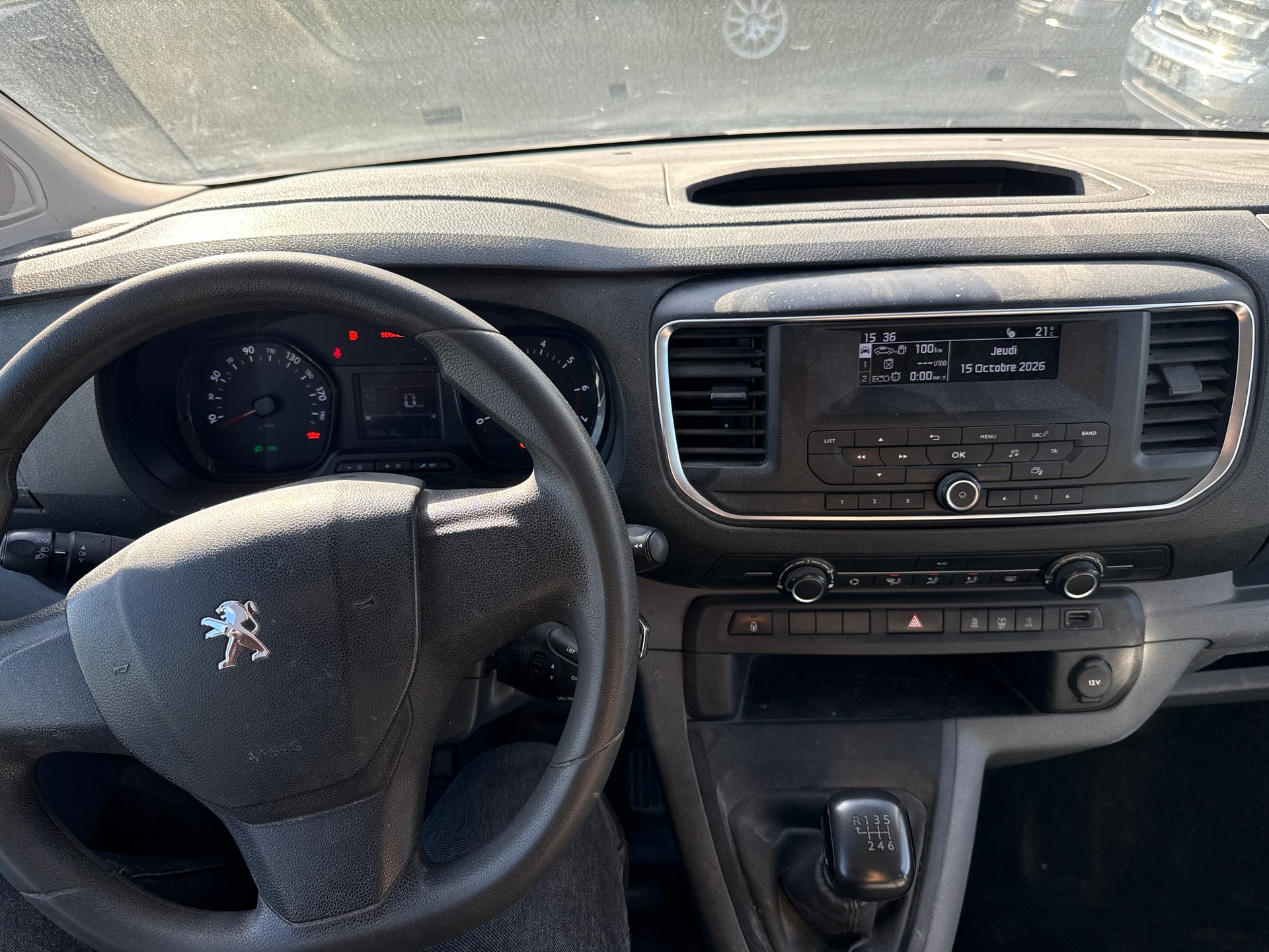 PEUGEOT Traveller 1.6 BlueHDi Active Standard-image-7