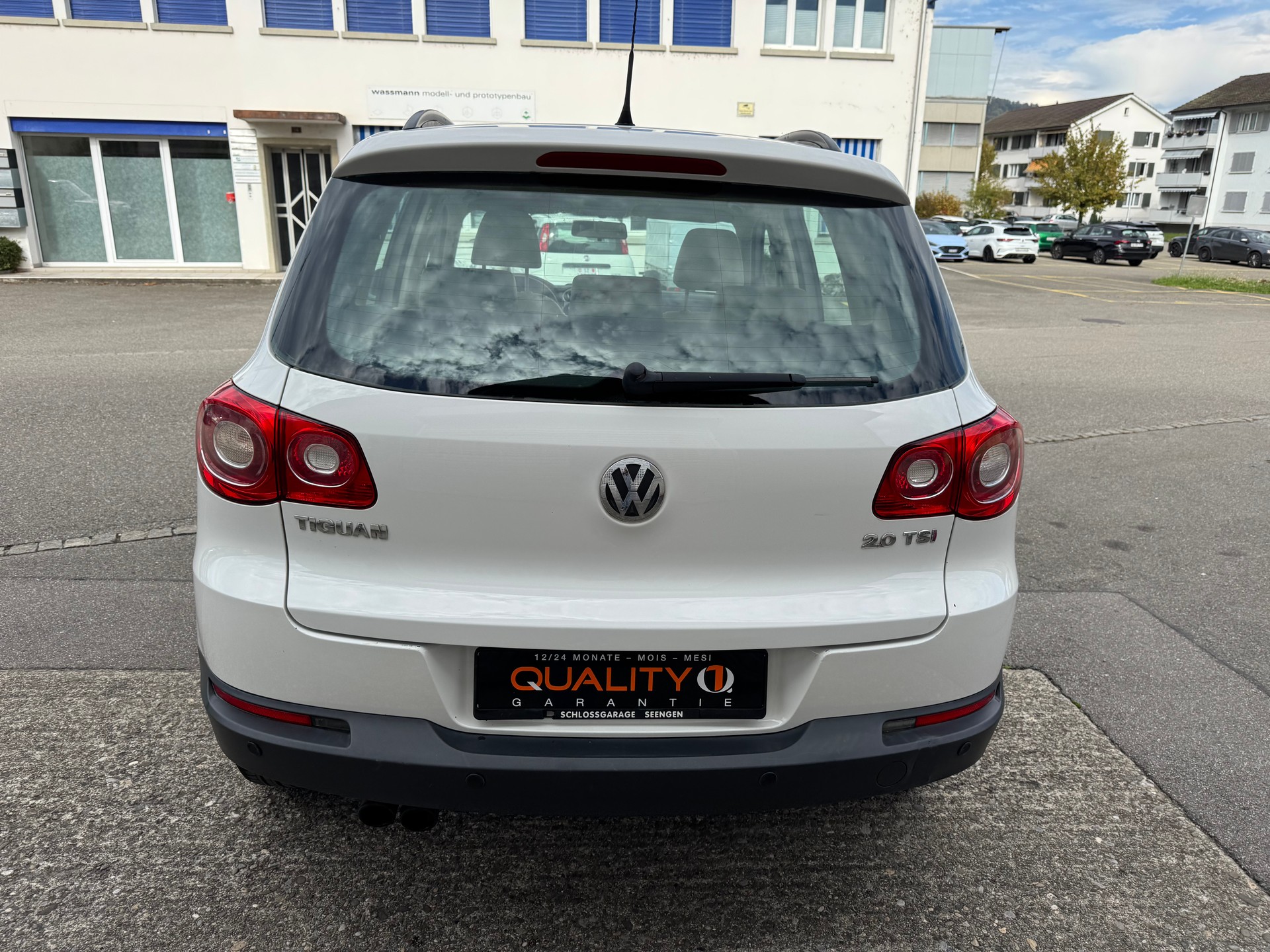 VW Tiguan 2.0 TSI Sport&Style-image-5