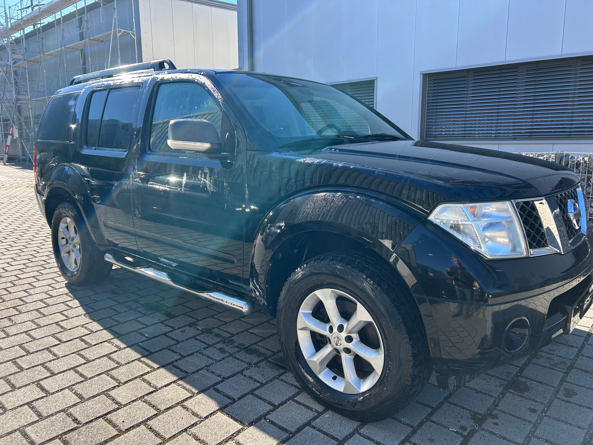 NISSAN 2.5 d 4x4-image-2
