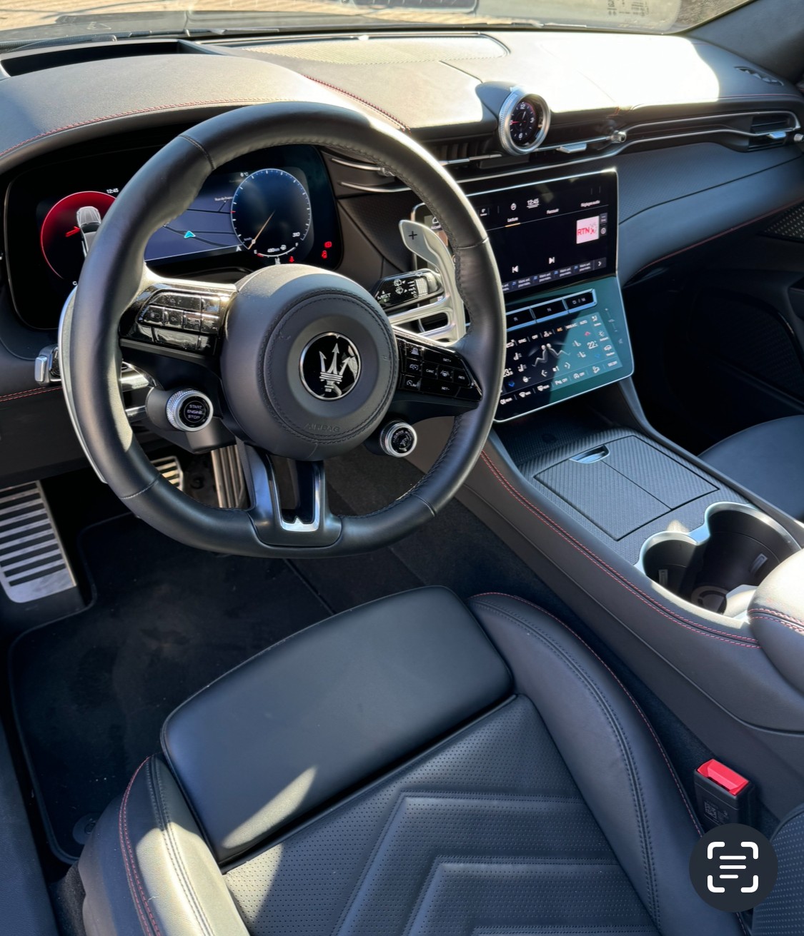 MASERATI Grecale 3.0 Trofeo Automatica-image-9