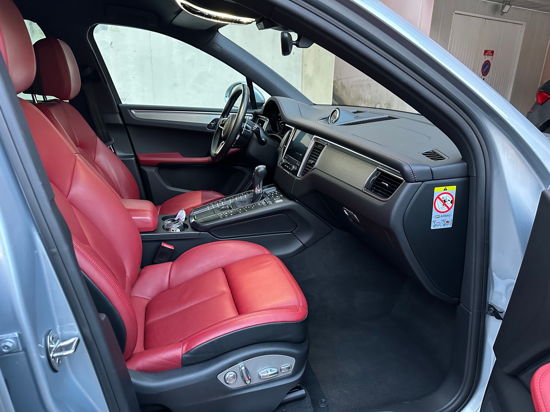 PORSCHE Macan S Diesel PDK-image-13