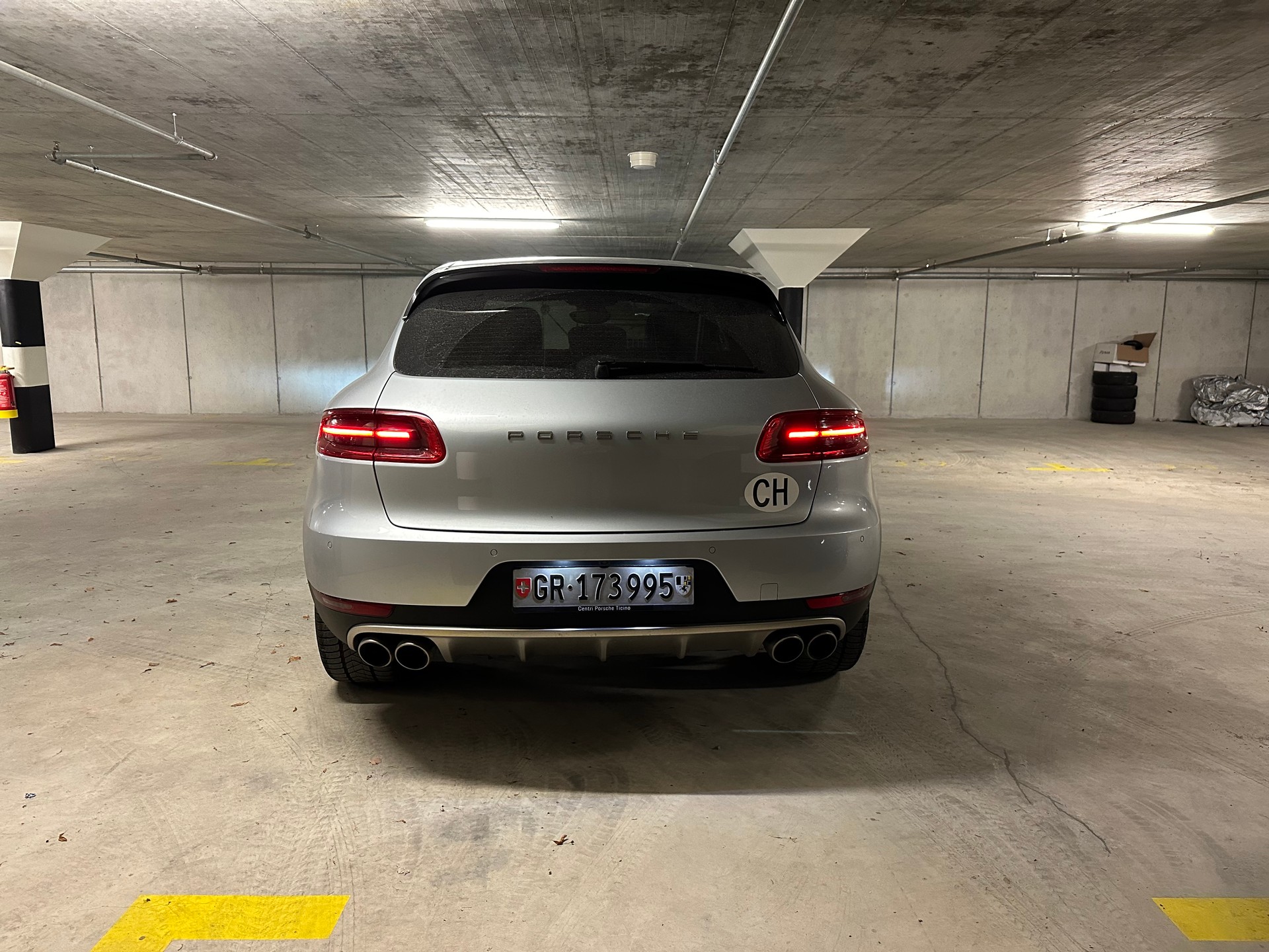 PORSCHE Macan S Diesel PDK-image-3
