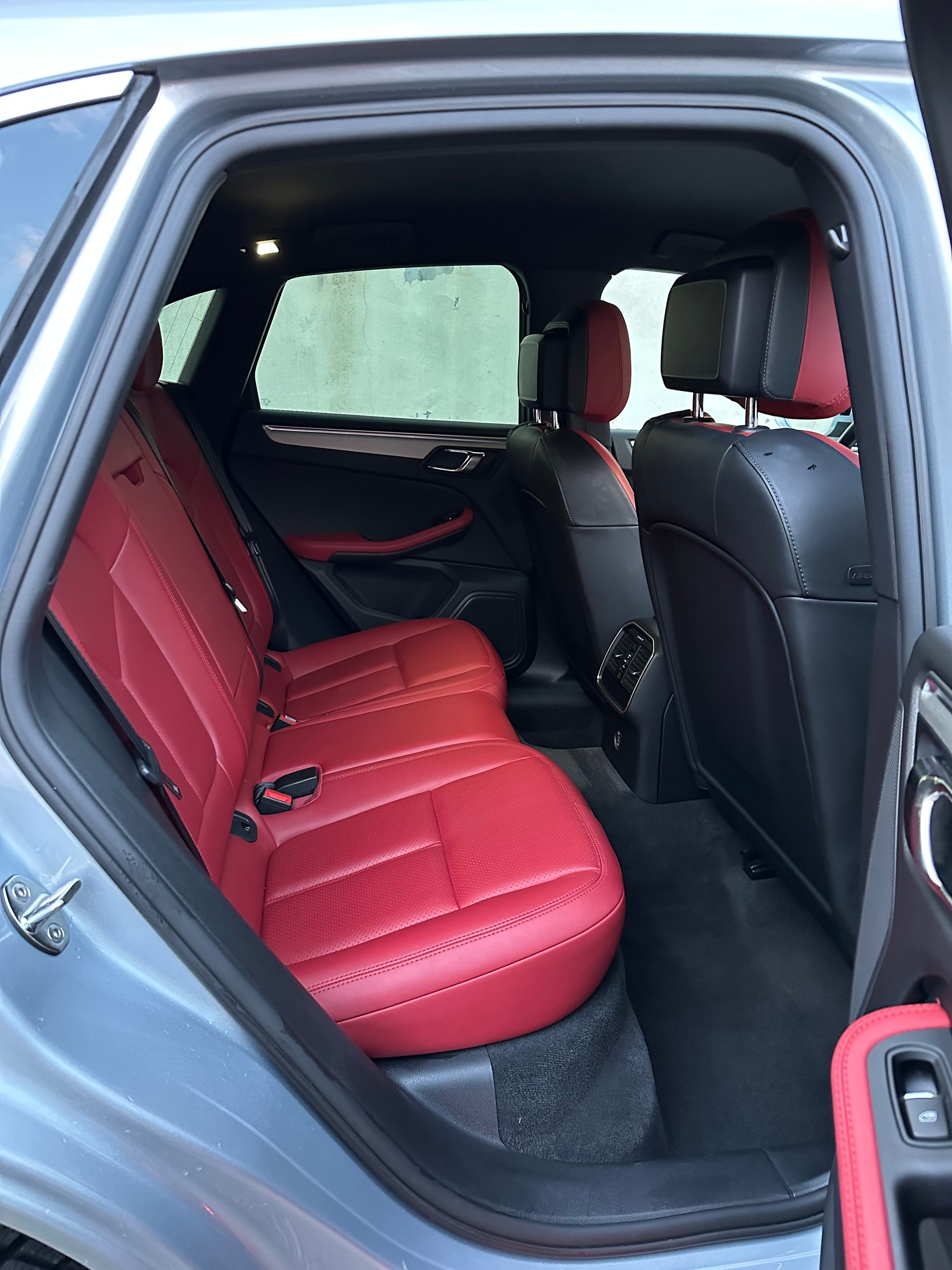 PORSCHE Macan S Diesel PDK-image-9
