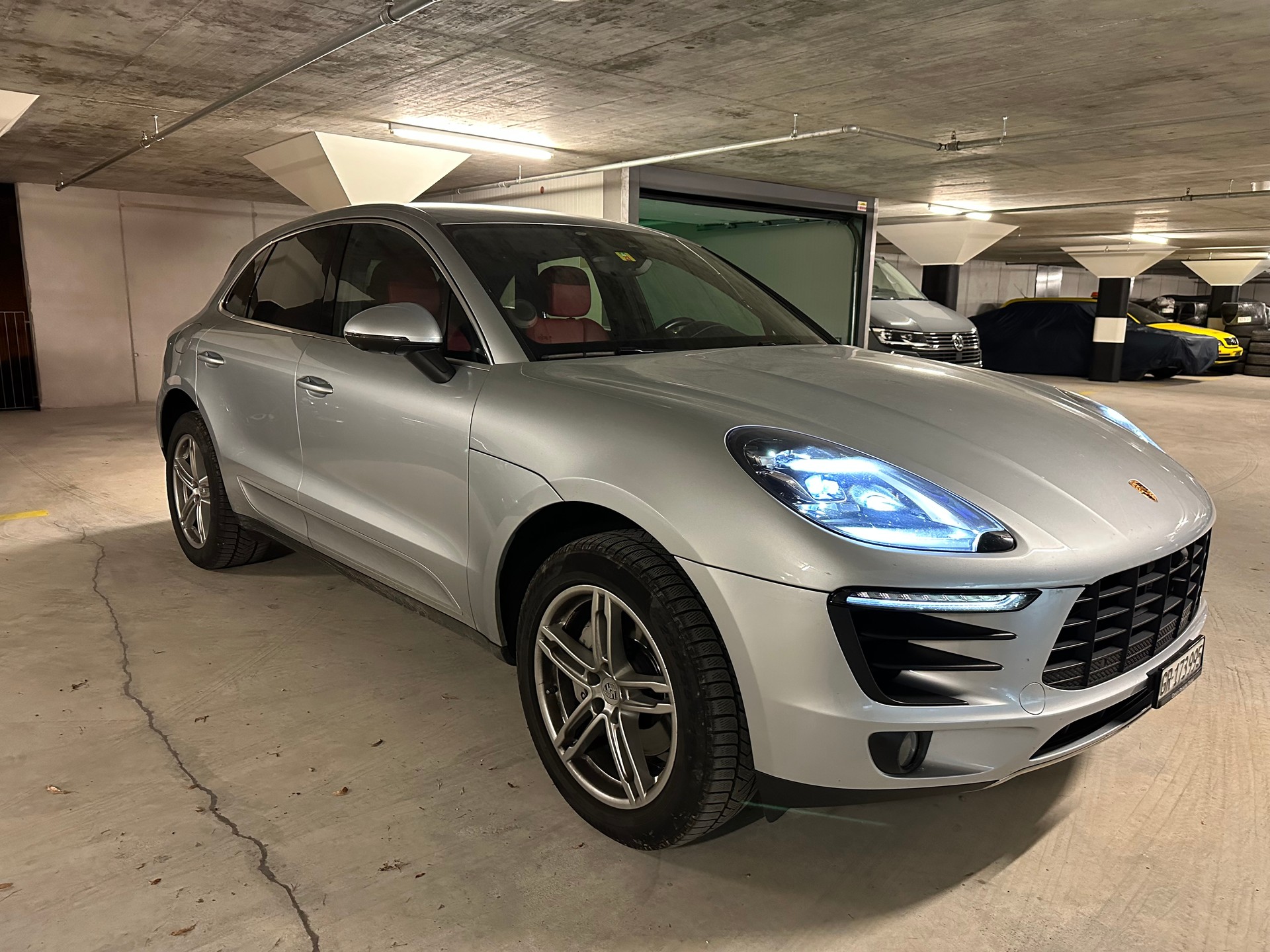 PORSCHE Macan S Diesel PDK-image-2