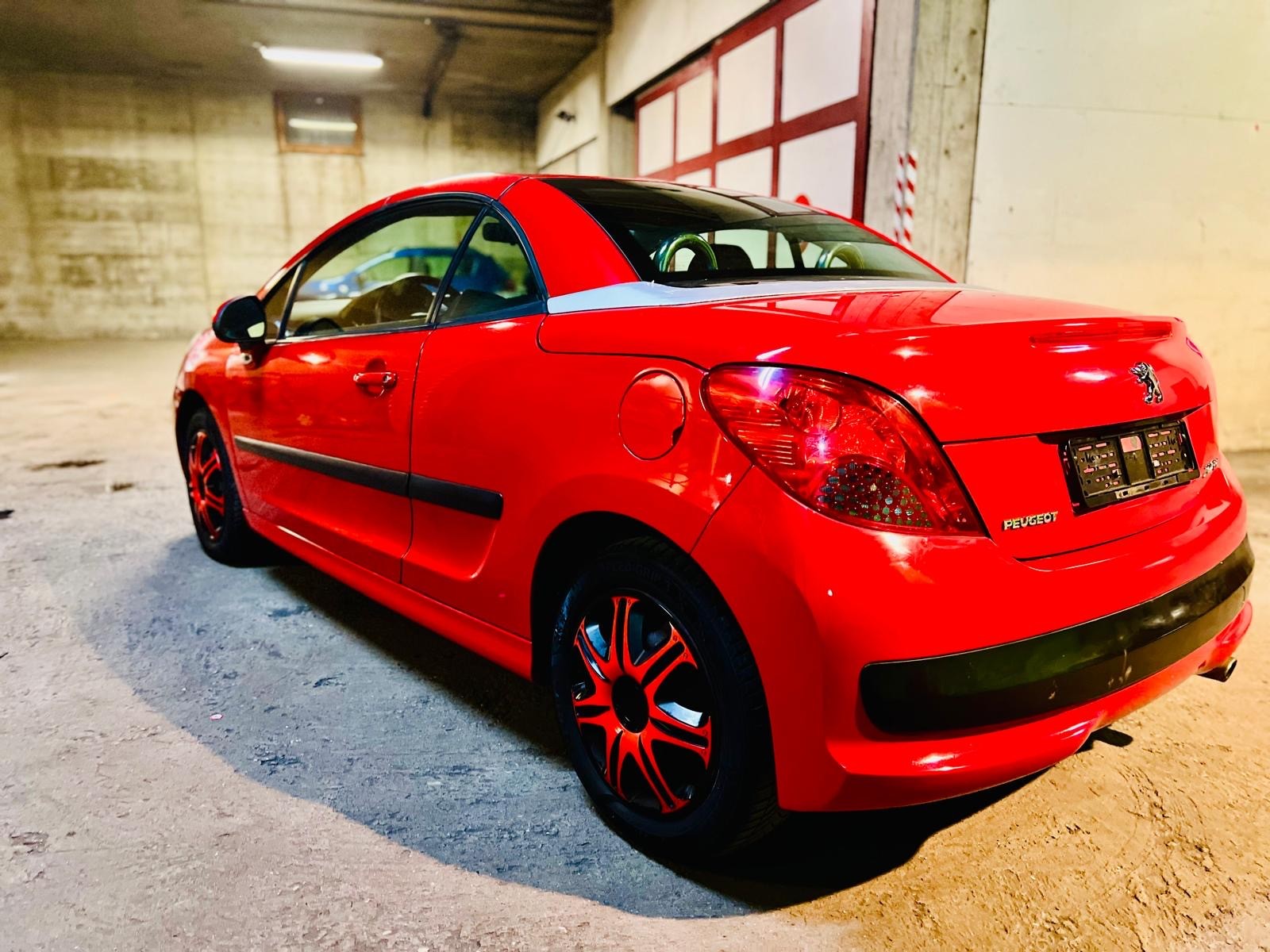 PEUGEOT 207-image-3