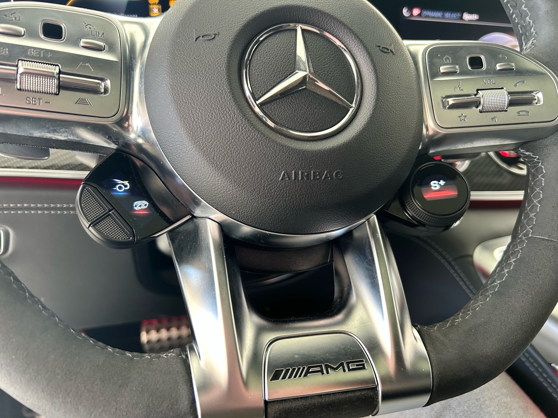 MERCEDES-BENZ AMG GT 4 63 S 4Matic+-image-10