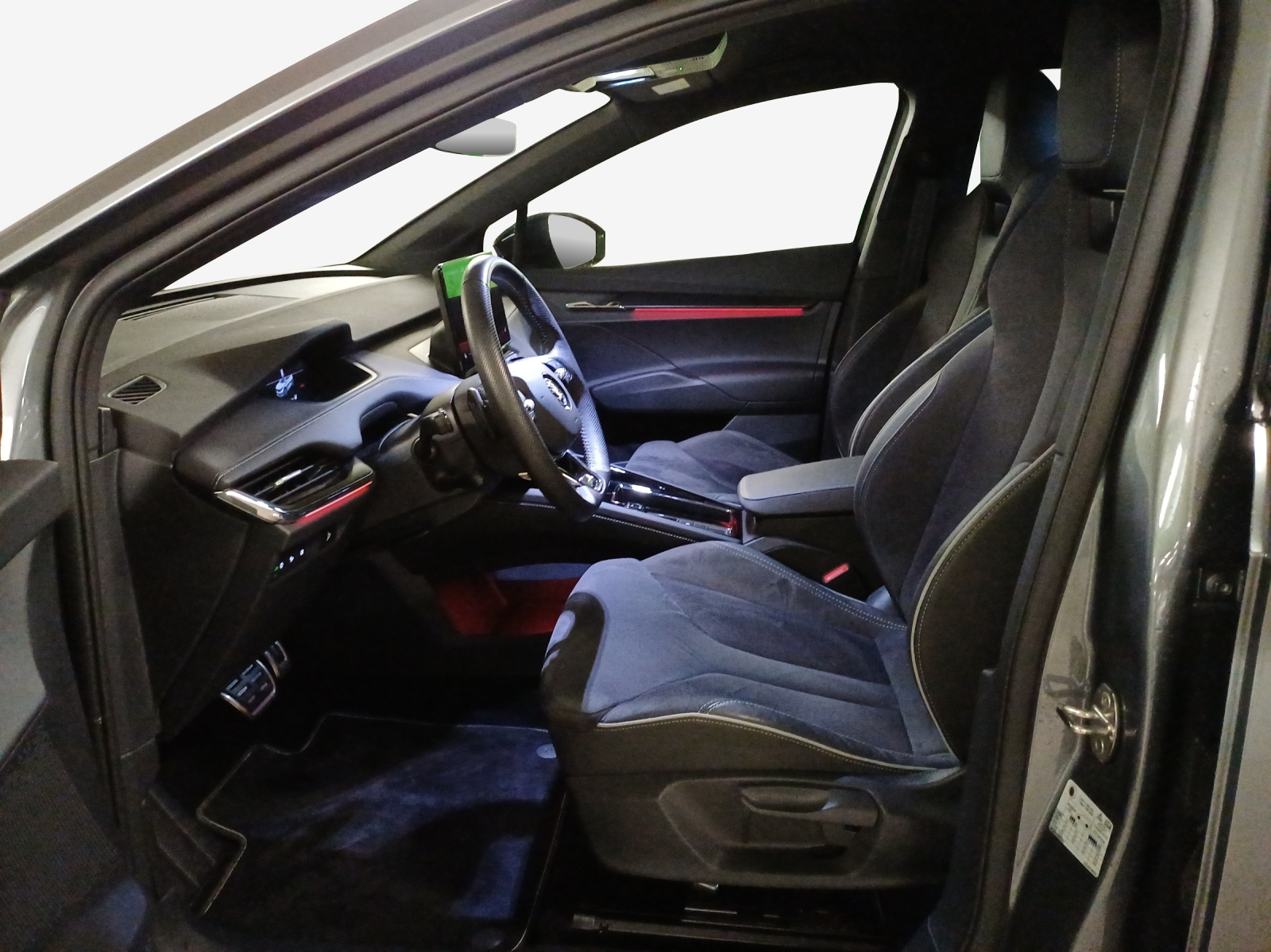 SKODA Enyaq iV 80x SportLine-image-8