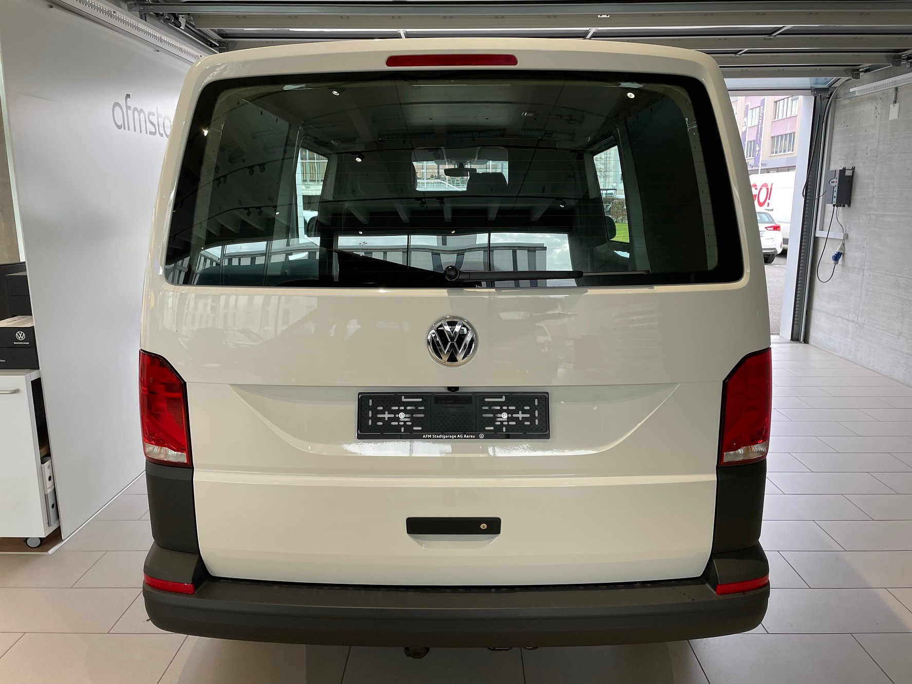 VW T6.1 2.0 TDI-image-3