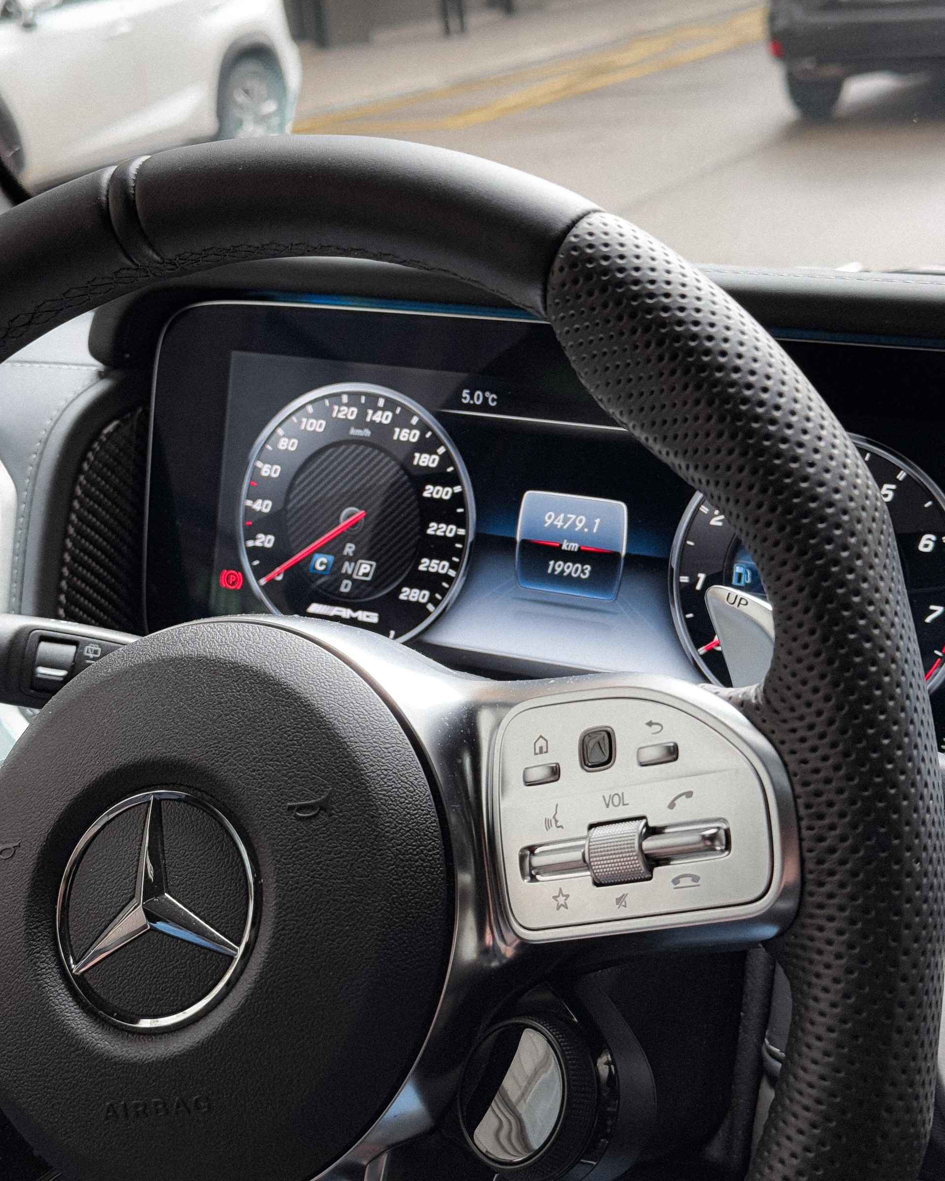 MERCEDES-BENZ G 63 AMG Speedshift Plus G-Tronic-image-8