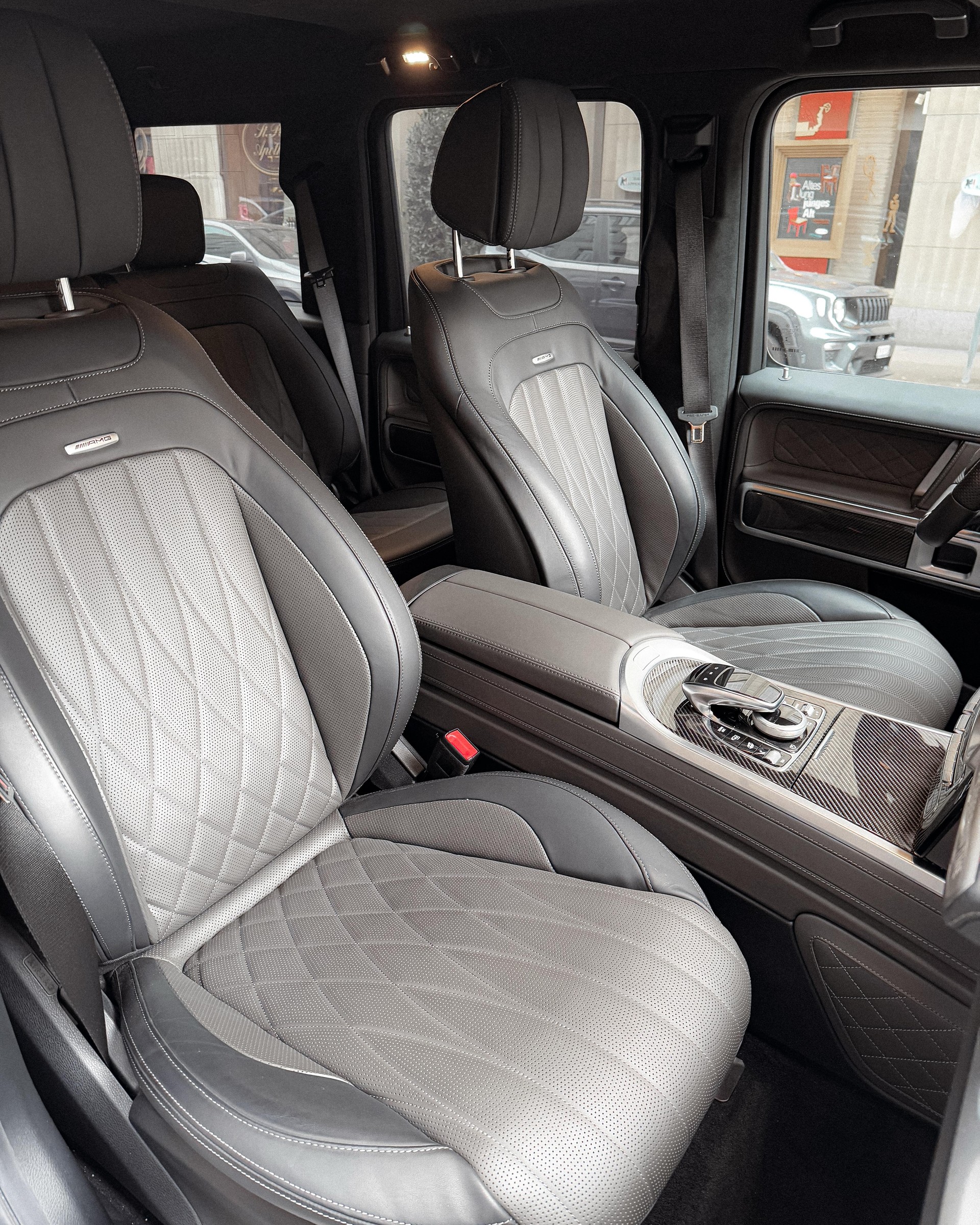 MERCEDES-BENZ G 63 AMG Speedshift Plus G-Tronic-image-9