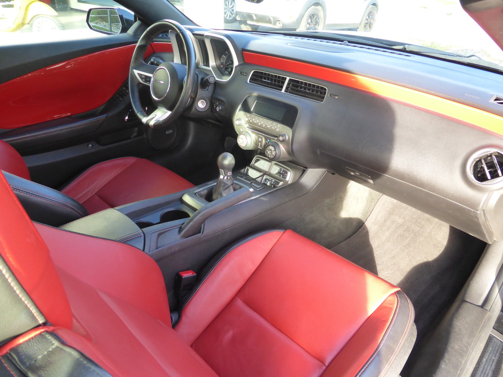 CHEVROLET Camaro 6.2 Convertible SS-image-12