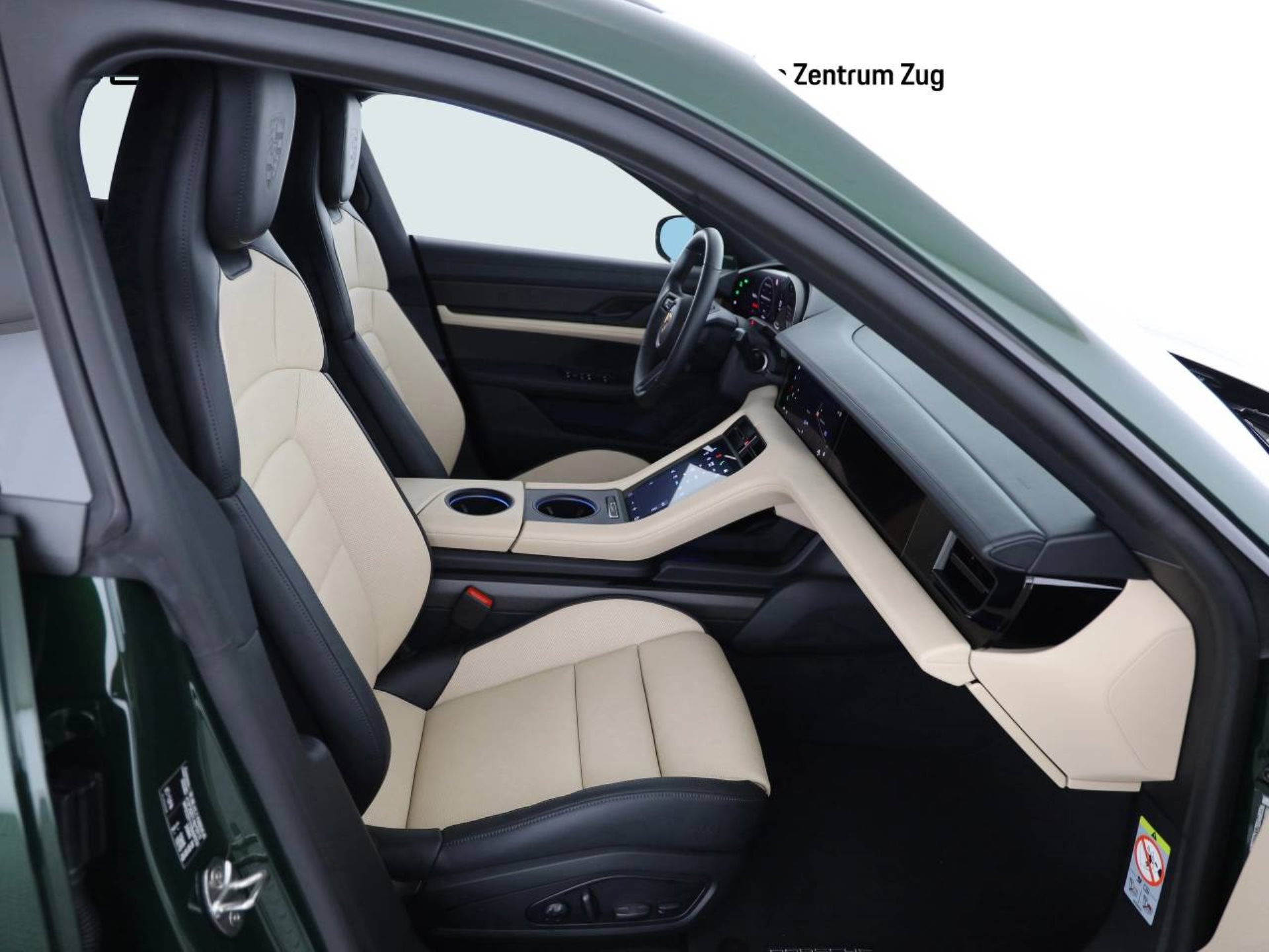 PORSCHE Taycan 4S Cross Turismo-image-11