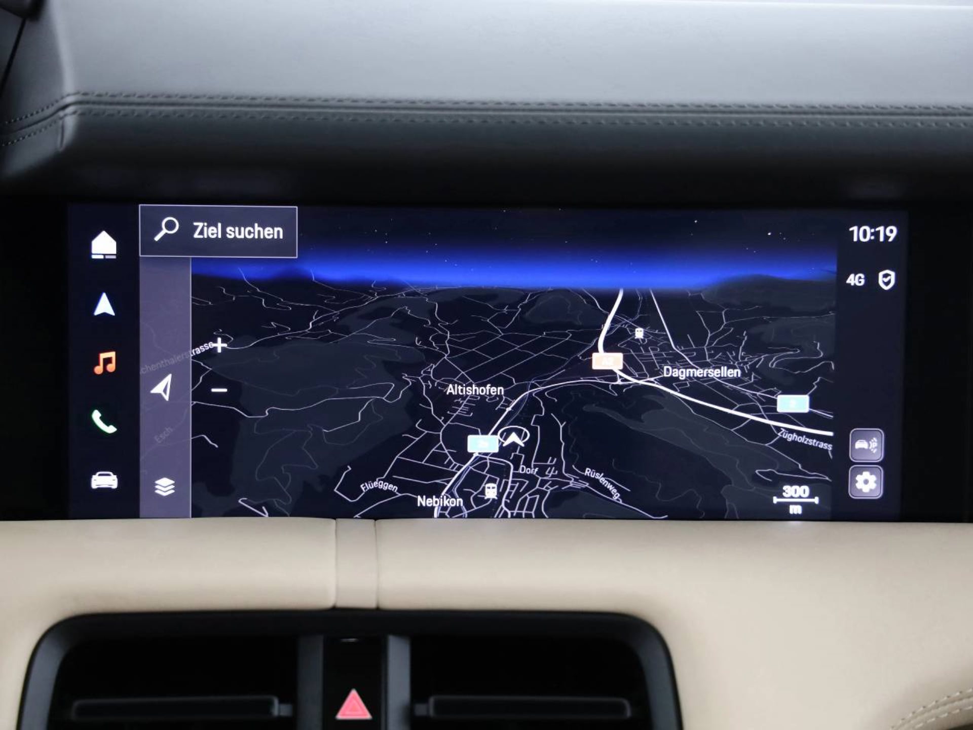 PORSCHE Taycan 4S Cross Turismo-image-15