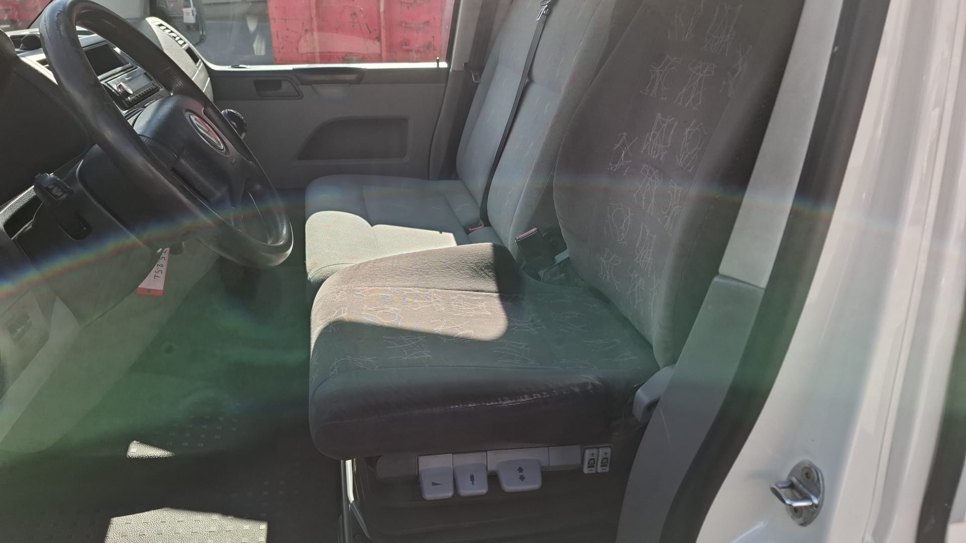 VW T5 2.5 TDI PD 4MOTION-image-7